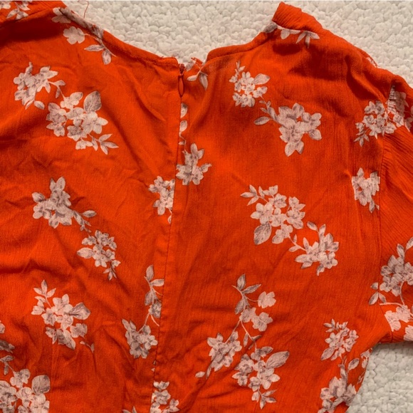 Dynamite  Red Floral Dress - Picture 6 of 10